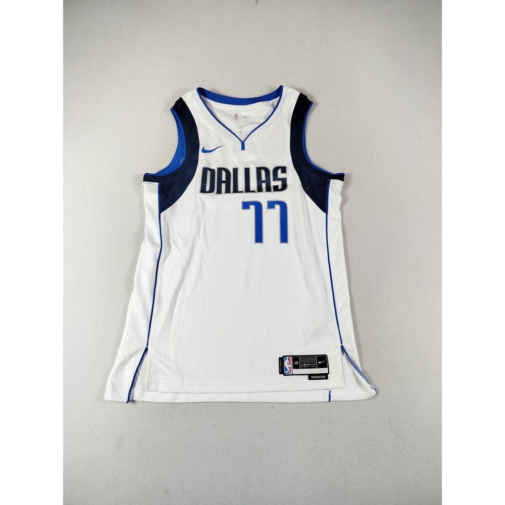Nike‎ Jersey Mens Large White NBA Doncic 77 Swingman Dallas Mavericks Basketball